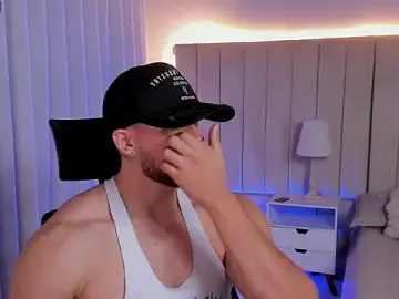 Stripchat Sex Cam of leo_king7