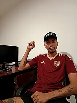Stripchat Best live sex cam show of Mitchfranco