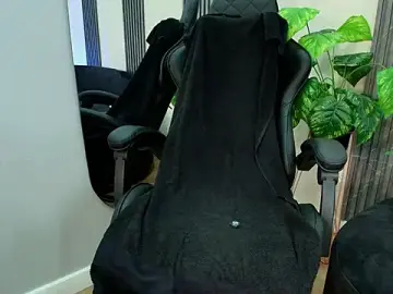 Stripchat Best Webcam of Petesevans