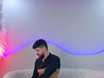 Stripchat Best live sex cam show of Petesevans