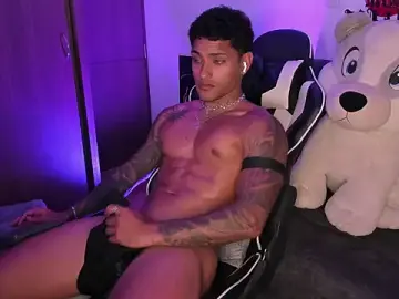 Stripchat Adult Webcam of Alessandro_Vanni