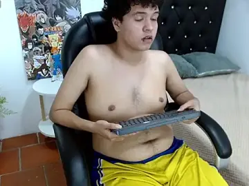 Stripchat Free Porn Cam of ethan_cortes