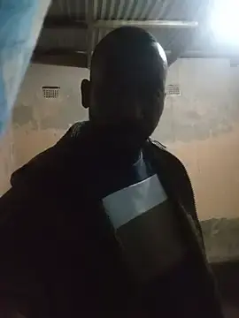 Stripchat Sex Cam of WiseDi