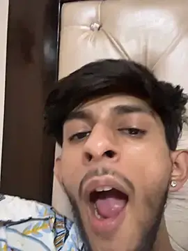 Stripchat Live Sex Cam of ronnnnn718