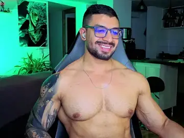 Stripchat Best live sex cam show of Michael_Diamond
