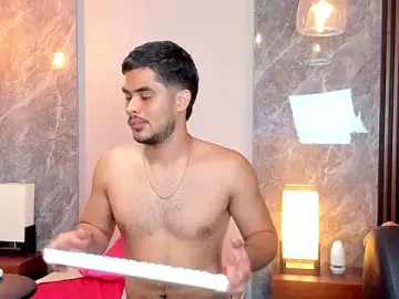 Stripchat Best Webcam of luciano_vitale