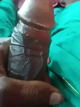 Stripchat Sex Cam of TAMIL_BLACKBIGDICK