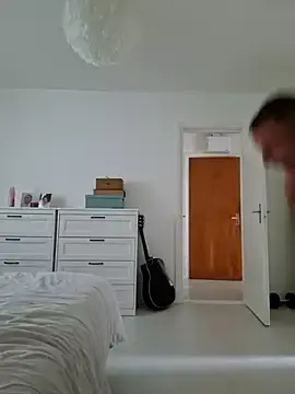 Stripchat Free Live Porn of Tommyzzzzzz