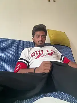 Stripchat Sex Cam of Seenu2199