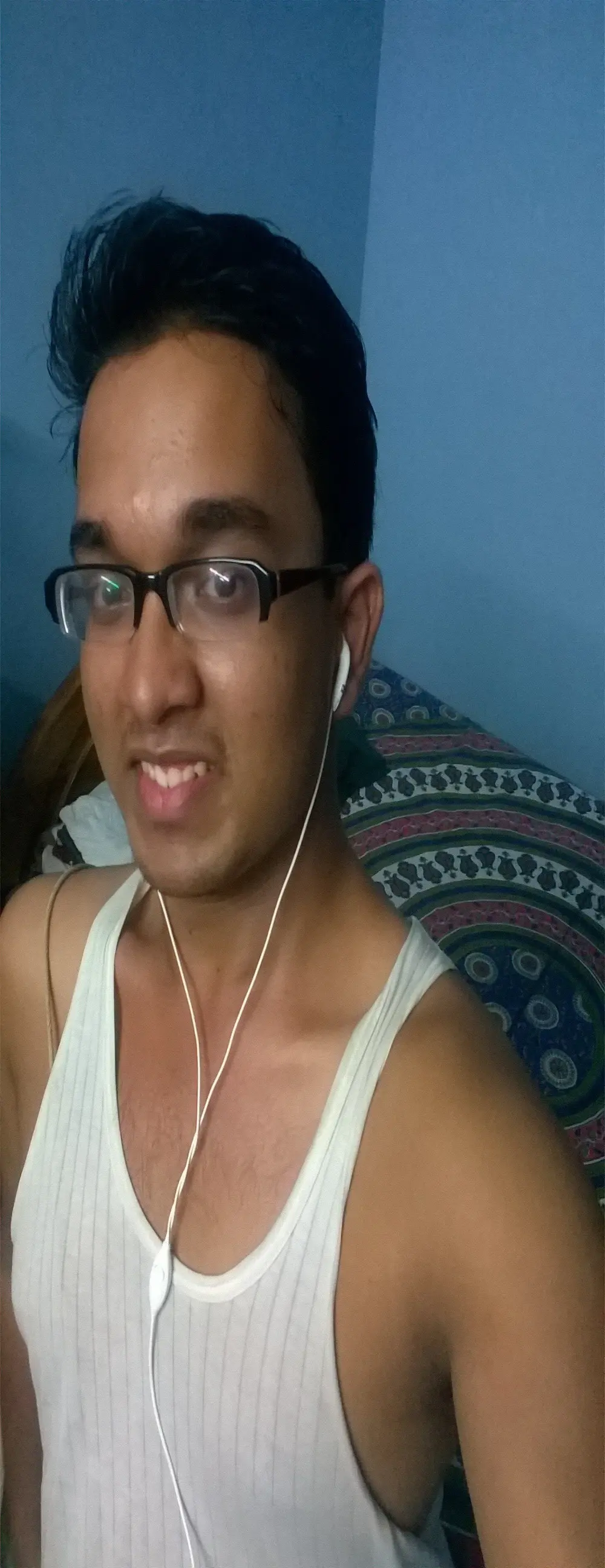 THE_NAKED_BOY