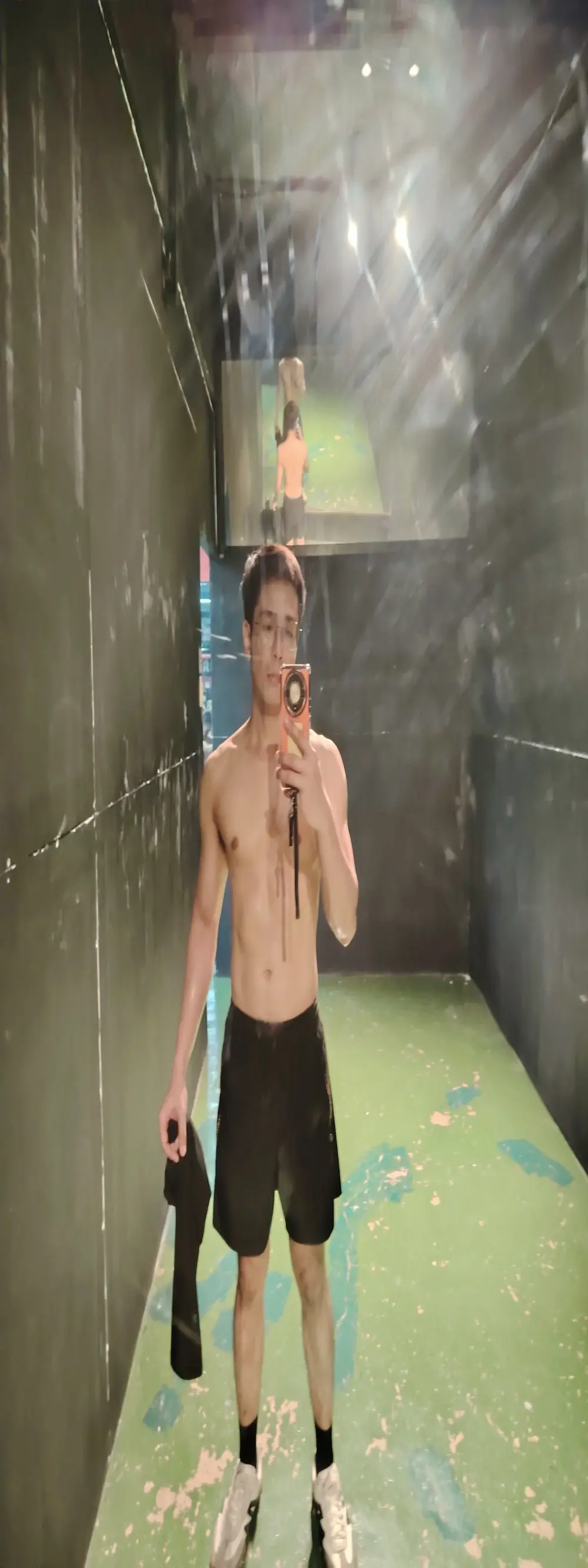 Asian_Findom