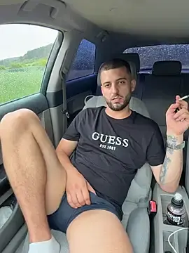 Stripchat Sex Chat of Pablo_Hornyguy95