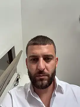 Stripchat Best live sex cam show of Pablo_Hornyguy95