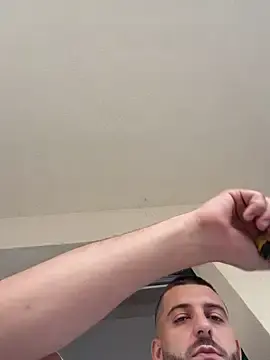 Stripchat Free Live Porn of Pablo_Hornyguy95