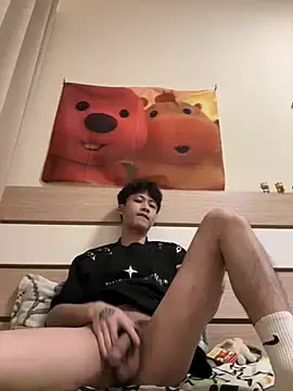 Stripchat Live Sex Cam of sexyboy-3525