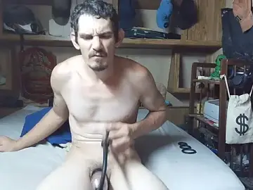 Stripchat Free Porn Cam of mike42088