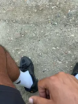 Stripchat Free Porn Cam of dzbenn