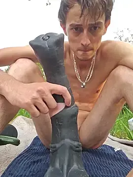 Stripchat Sex Cam of Chrisou73