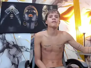 Stripchat Adult Webcam of mono_blonde