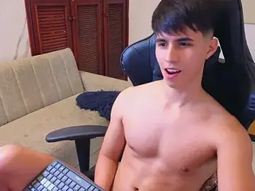 Stripchat Live Sex Cam of carl_dixon