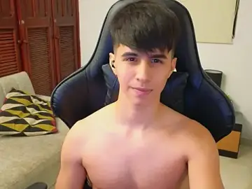 Stripchat Nude Webcam of carl_dixon