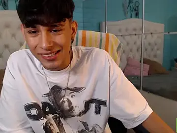 Stripchat Live Sex Cam of DraxBlade09