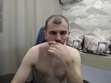 Stripchat Live Sex of SerzhKorol1
