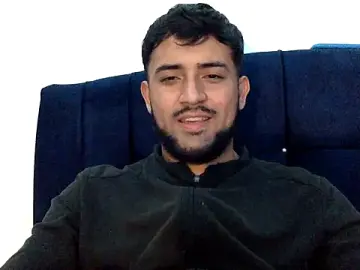 Stripchat Free Live Porn of derek_smiith
