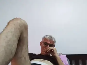 Stripchat Adult Video Chat of BIGUNCUTHARDCOCK