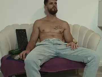 Stripchat Live Porn of MauroTwin