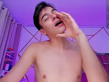 Stripchat Free Porn Cam of Gerony_
