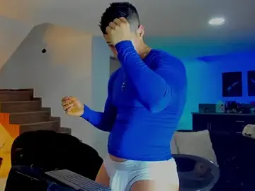 Stripchat Watch Live Sex Cams of lukas_green11