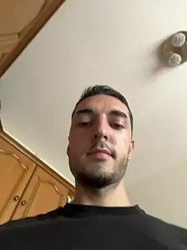 Stripchat Free Porn Cam of Mikl360