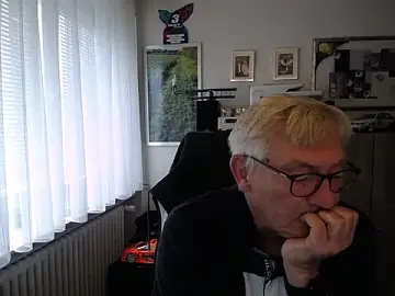 Stripchat Watch Live Sex Cams of randyandy67