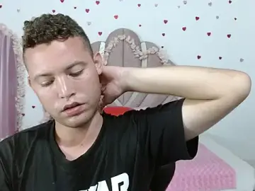 Stripchat Best Webcam of sven_fox723