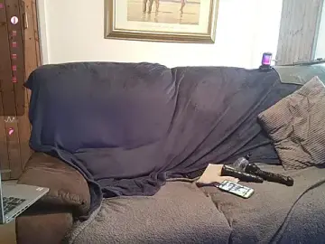 Stripchat Live Sex Cam of rob2810