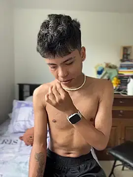 Stripchat Live Sex of MaxiWildd