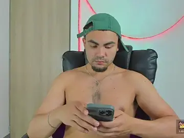 Stripchat Live Sex of kalivan_voinesscu