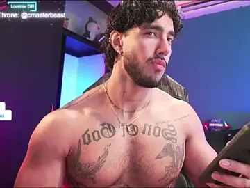 Stripchat Free Porn Cam of JACOB_MARTINS