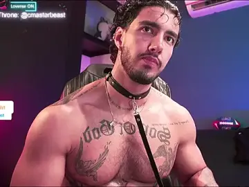 Stripchat Sex Cam of JACOB_MARTINS