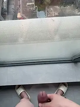 Stripchat Live Sex Cam of yichengm