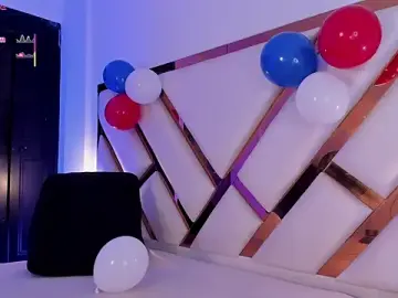 Stripchat Live Sex of Aron_cruz