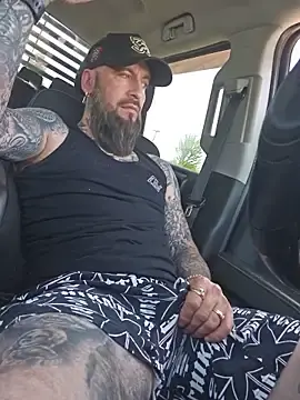 Stripchat Watch Live Sex Cams of Beardedtattood