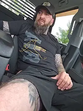 Stripchat Sex Chat of Beardedtattood