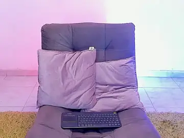 Stripchat Free Live Porn of skart_bigcock