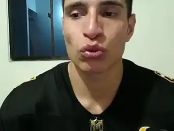 Stripchat Live Sex Cam of jack_pergurtson01