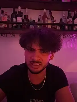 Stripchat Live Sex Cam of Gipsyboysteve