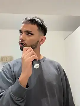 Stripchat Free Porn Cam of Gipsyboysteve