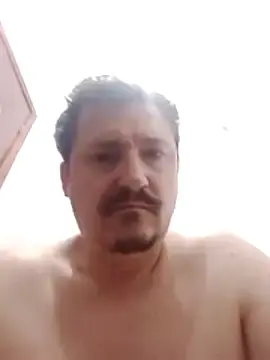 Stripchat Free Porn Cam of Rob39anos