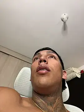 Stripchat Nude Webcam of sendfer